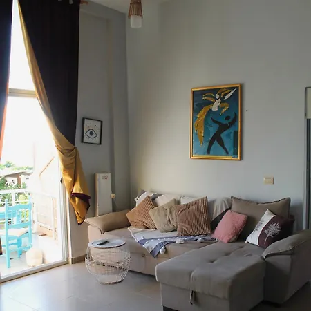 Beachfront Adriatic Sunset Apartman Durrës