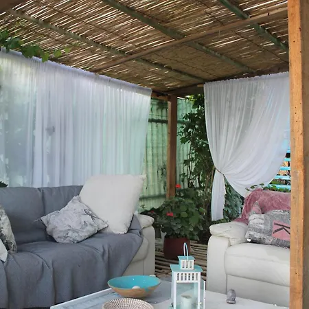 Beachfront Adriatic Sunset Apartment *